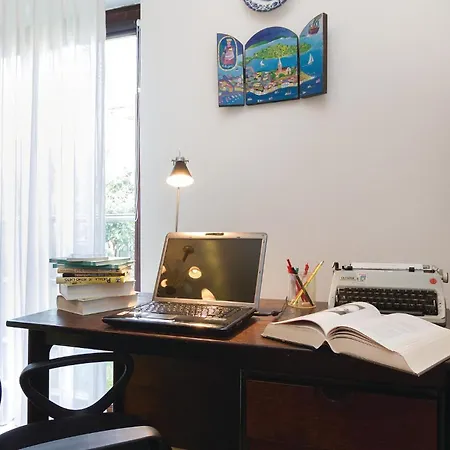 2 Bedroom Lovely In * Rovinj