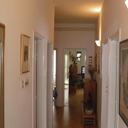 2 Bedroom Cozy In شقة *