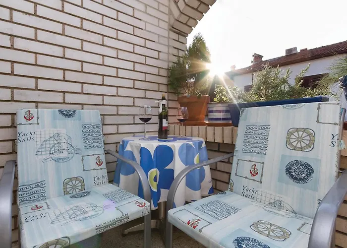 Apartmán 2 Bedroom Lovely In Rovinj