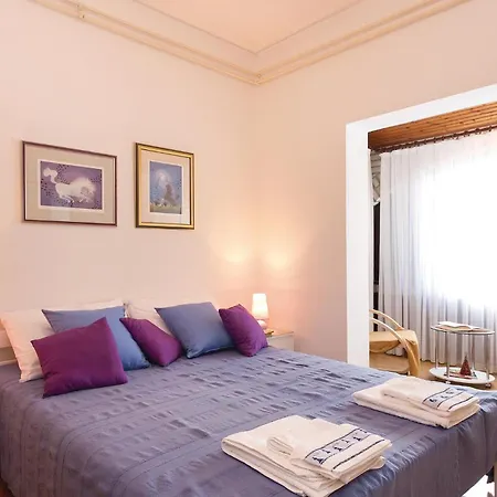 아파트 2 Bedroom Cozy In *