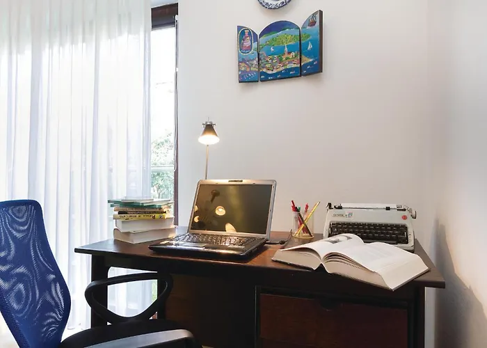 2 Bedroom Lovely In * Rovinj