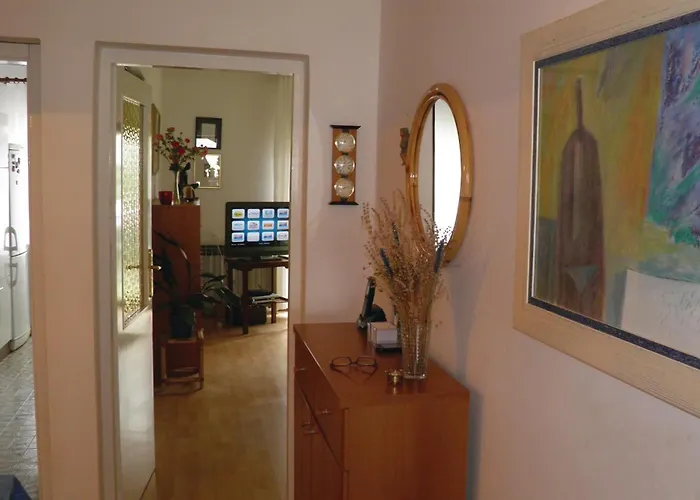2 Bedroom Lovely In